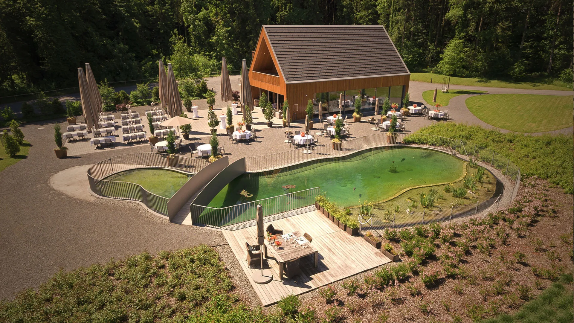 Heuboden — Luftaufnahme am Waldrand